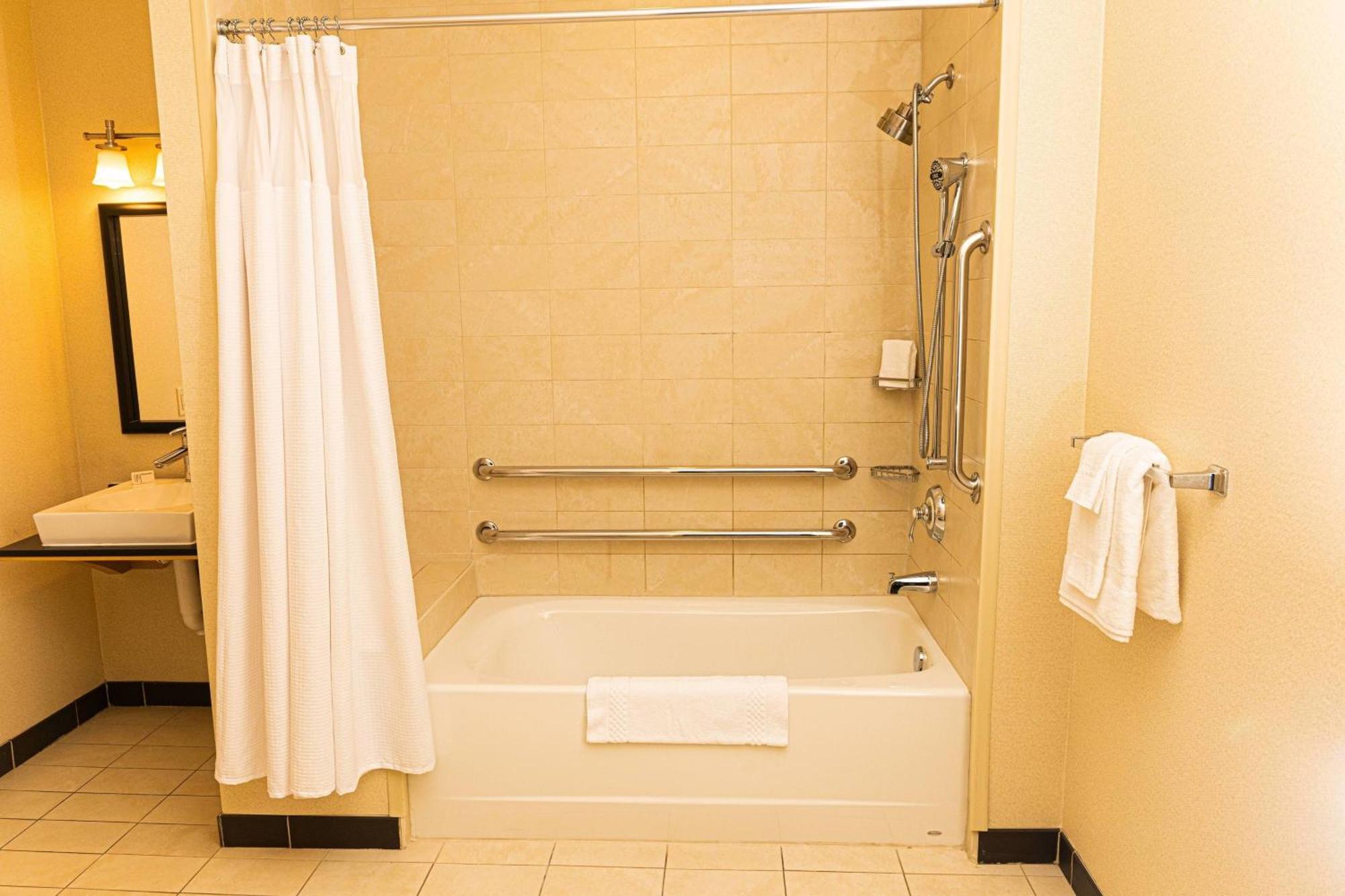 Springhill Suites By Marriott Pueblo Downtown Eksteriør bilde